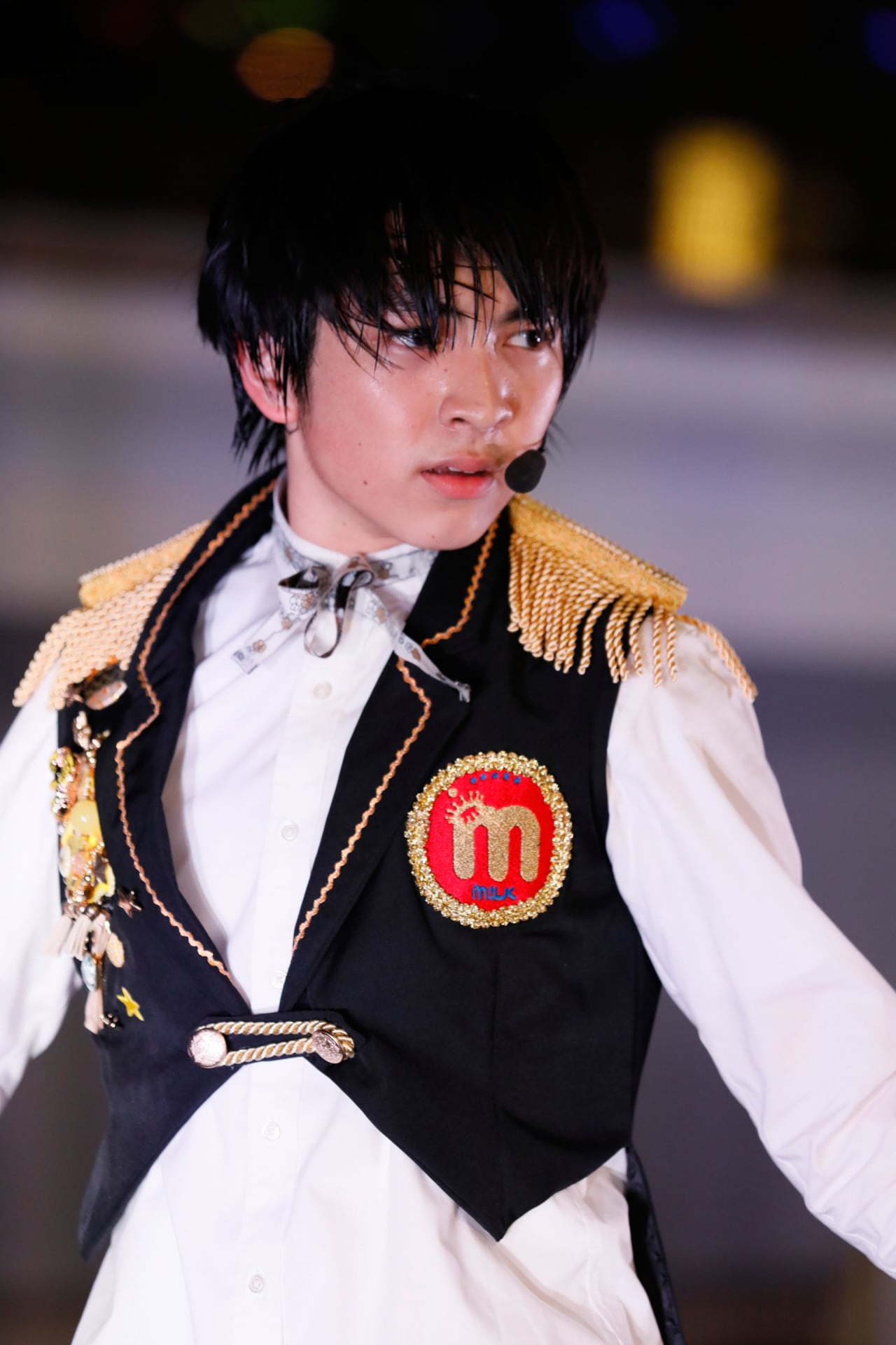 FC限定 吉田仁人 写真集 商品詳細ページ | ONLINE SHOP スタダ便 | 『