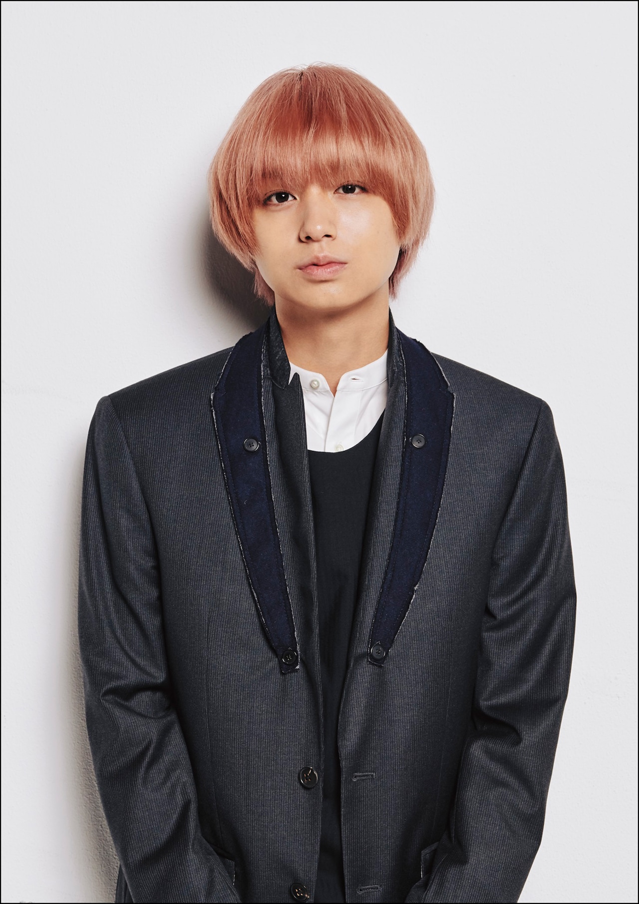 伊野尾慧 Hey!Say!Jump 公式写真 ①ソロ 混合 オフショット 伊野尾慧