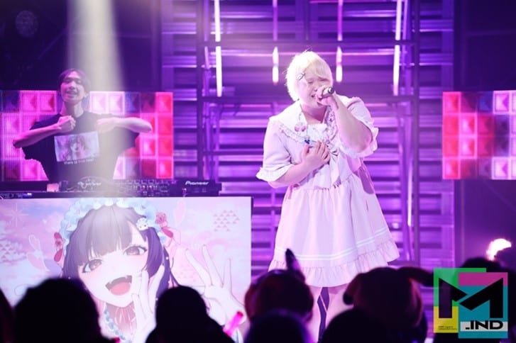 takayan.jpg?impolicy=