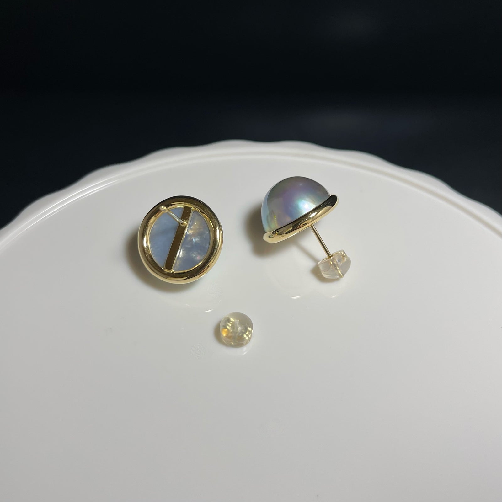 奄美の輝き®×虹珠 マベ真珠 13mm K18イエローゴールド巻ピアス1149