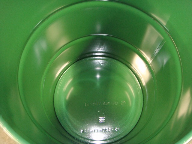 鋼製ドラム缶 ｜ 岡本容器株式会社