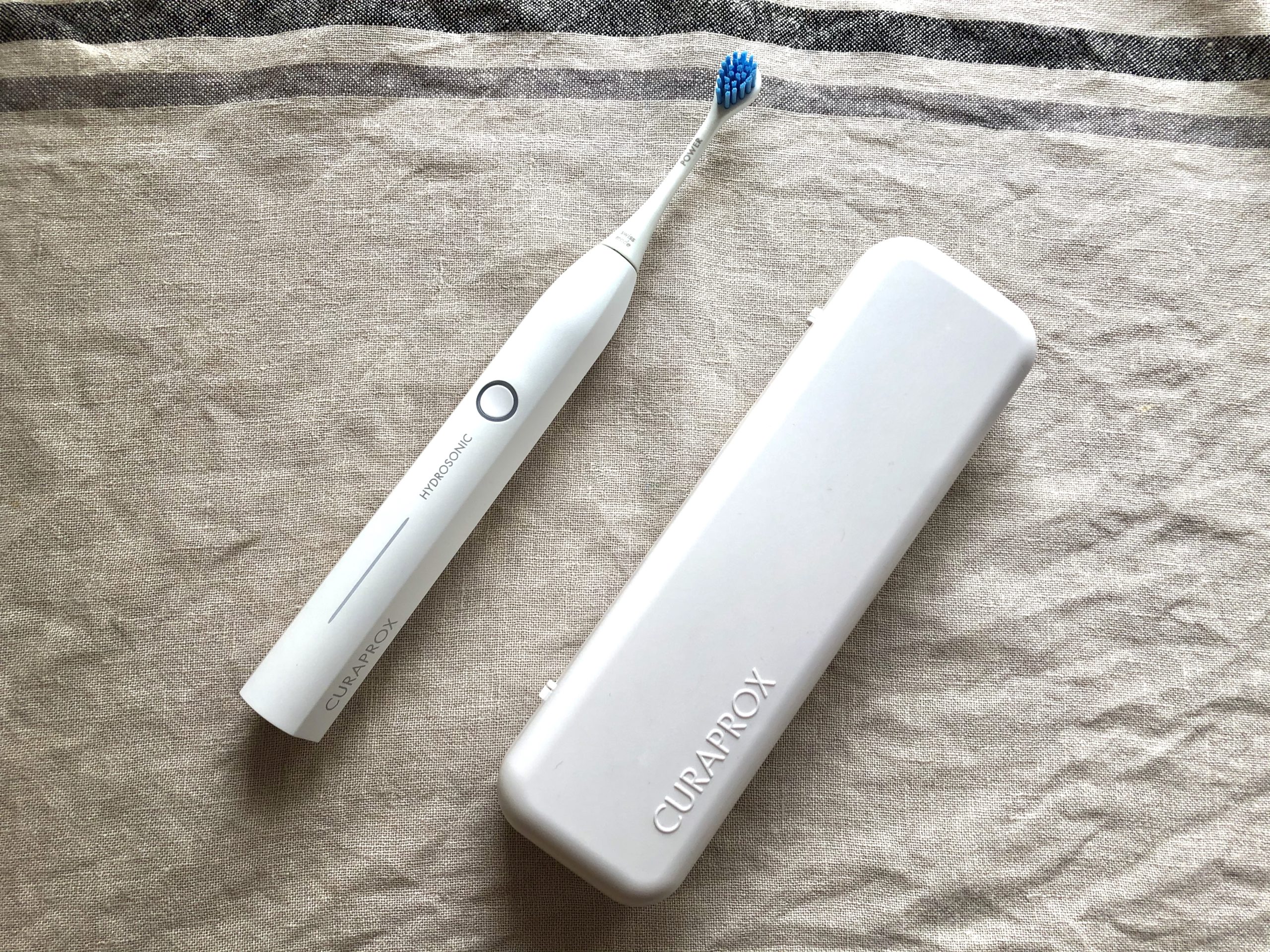 歯科衛生士の私もハマりました！音波式電動歯ブラシ「クラプロックス