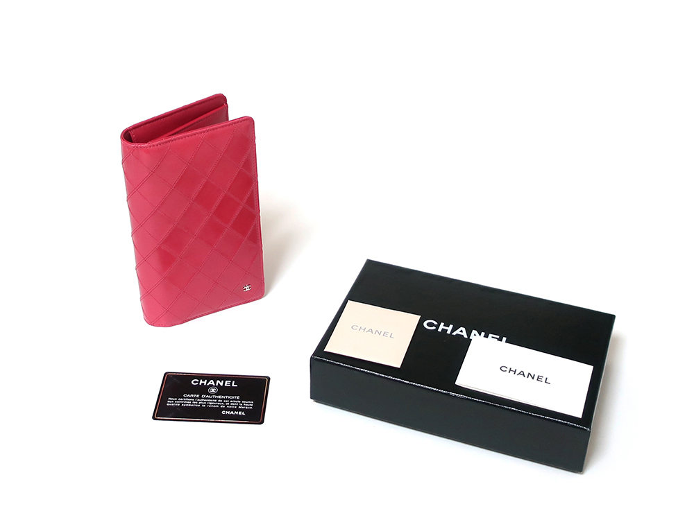 くりちゃんです。シャネル マトラッセ ピコローレ ダブルカラー 折り