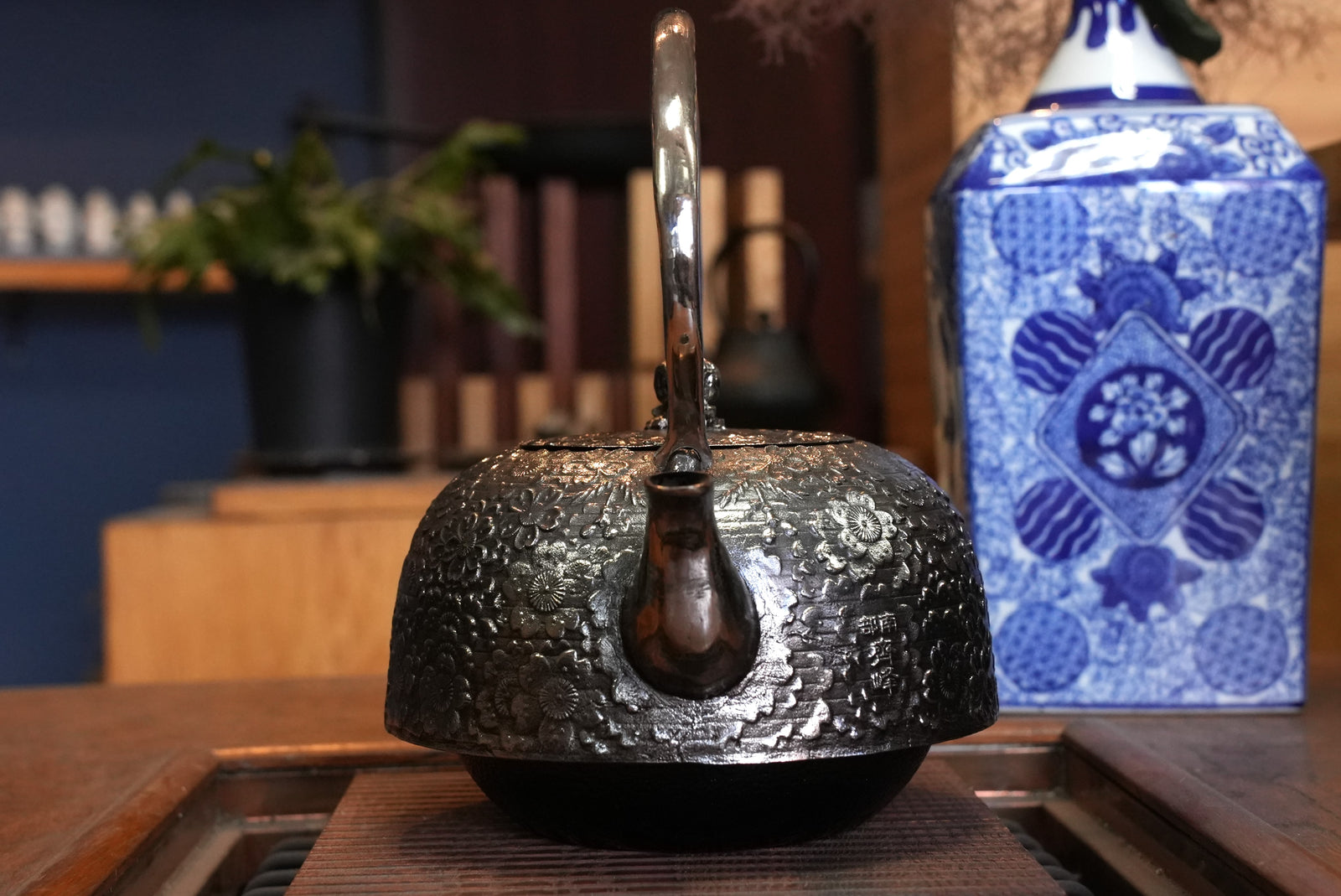 未使用品 成龍堂鋳造所 伝統工芸士 及川 齋（齋峰)造 万代屋アラレ 3升