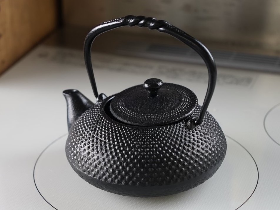 南部鉄器はIHで使えるの？購入時に注意すべきポイントを解説 – 1848年