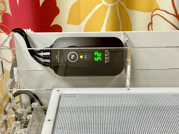 CASAデジタルサーモ300&マルカンセラミックヒーター100W】小動物用品