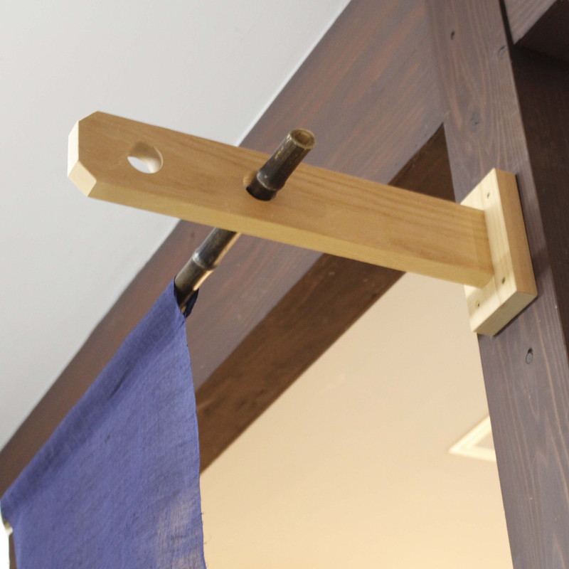 のれん受け ロング通しタイプ 2個セット | IONOストア