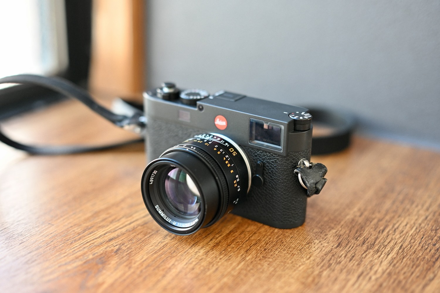 最短45cmまで寄れるSummilux 50mm F1.4 ASPH. 11728を買いました