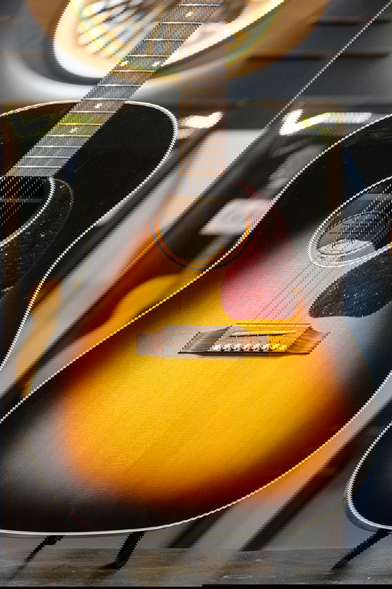 2023 Gibson J-45 Standard vintage sunburst