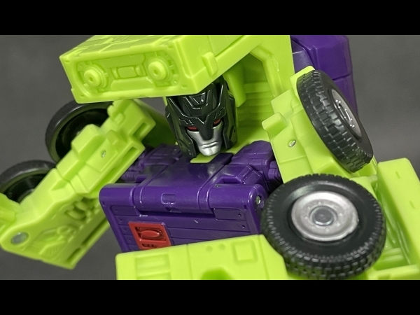 TF】スタジオシリーズ「TS-09 ミックスマスター」レビュー