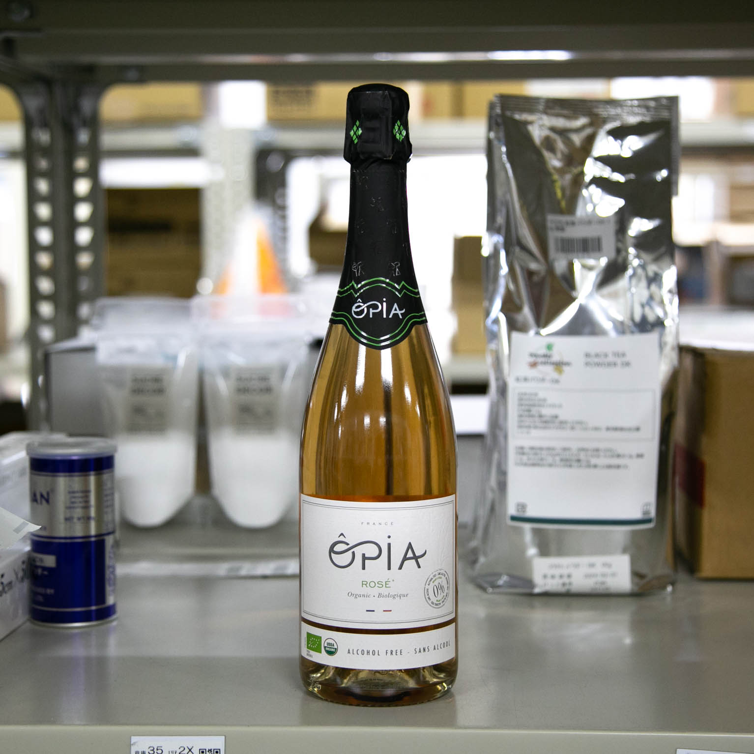 オピア ロゼスパークリング オーガニック ノンアルコール 750ml : 飲料