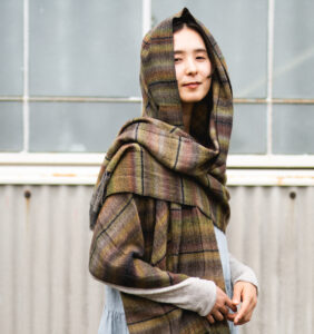 AYA ウール かすりチェックショール イエロー | 【公式】工房織座