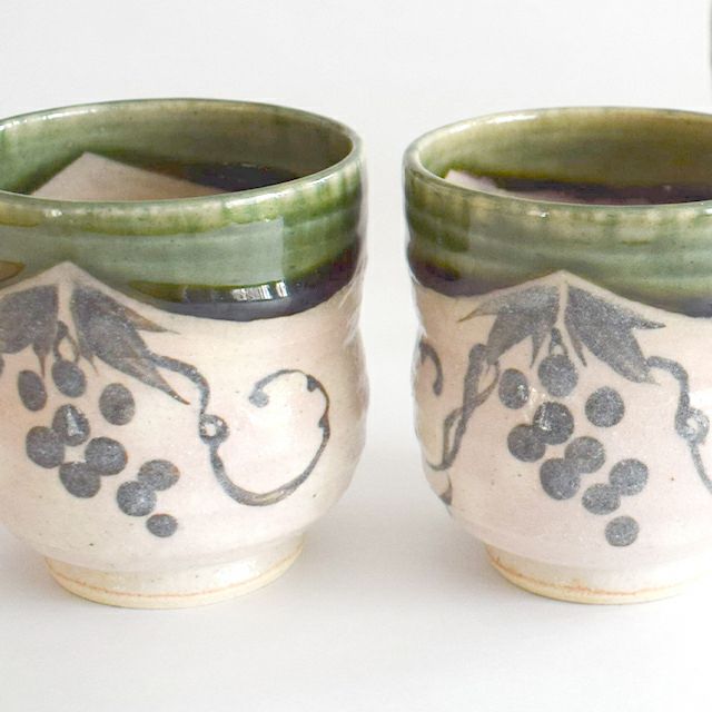 織部 ぶどう 夫婦湯呑｜和食器通販｜織部 Online Store【公式】