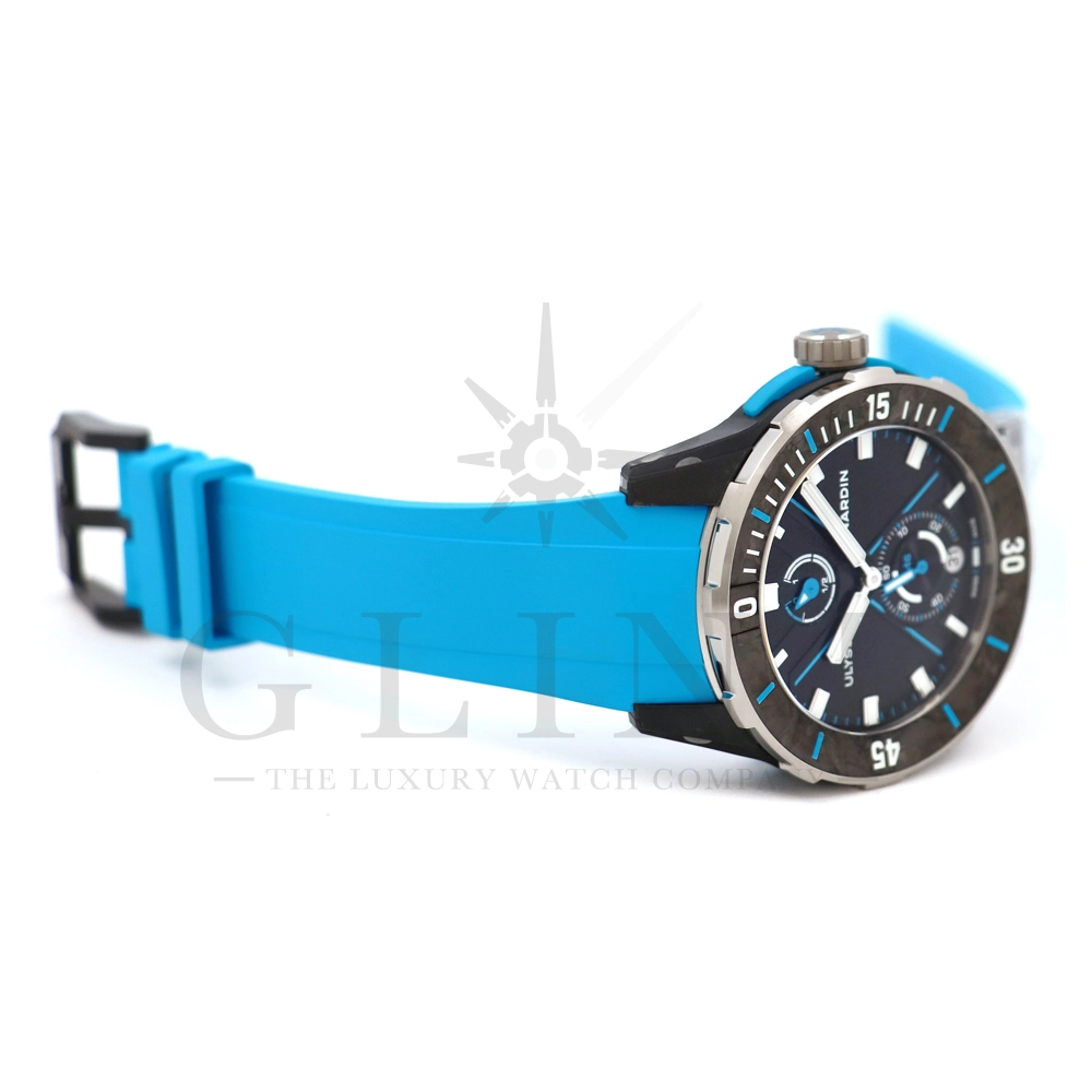 ユリス・ナルダンダイバーNET アズール 44mm1183-170-2B/3A ｜ GLINT