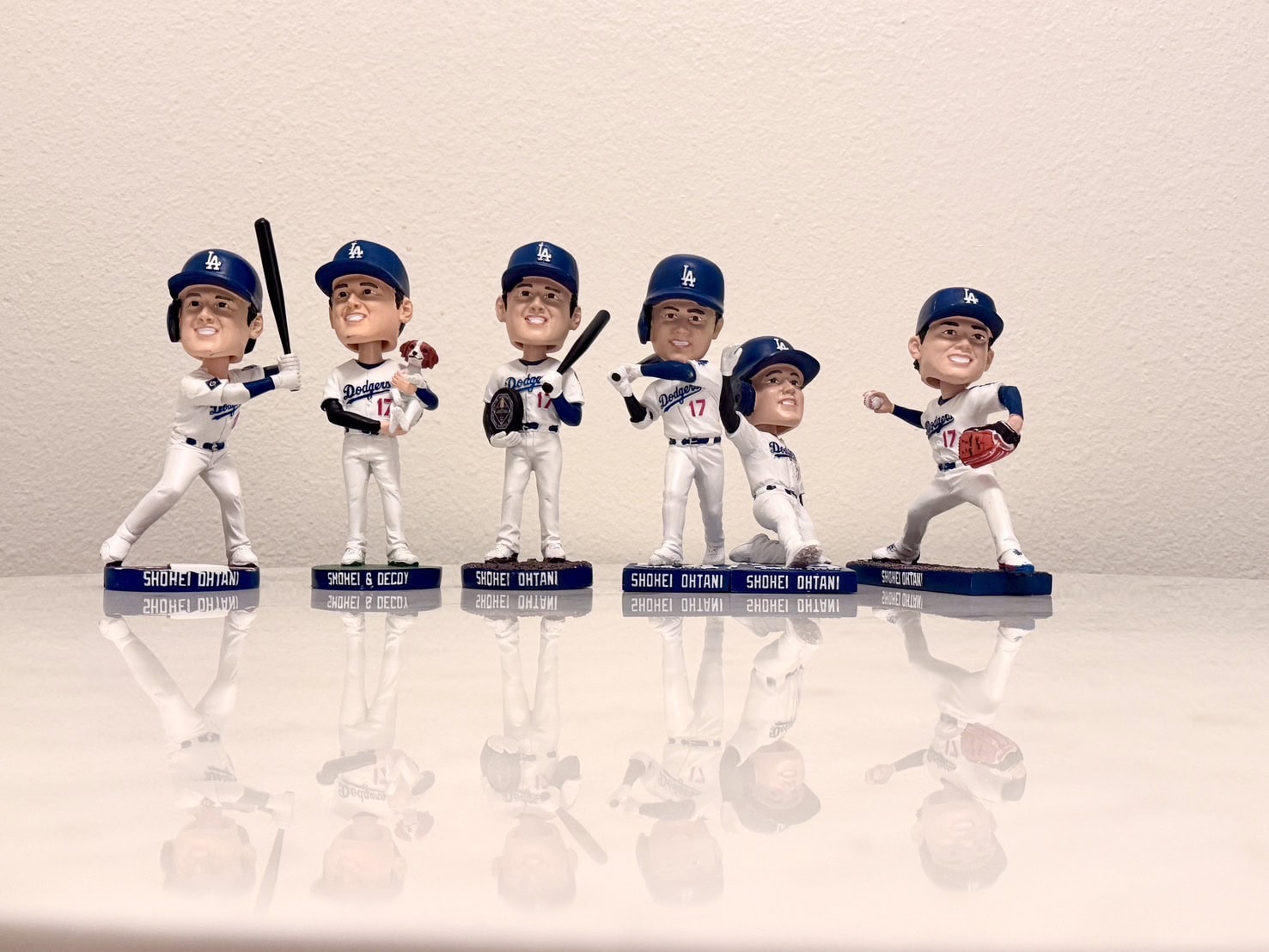 新品未開封 激レア⭐︎ドジャース ハローキティ ライトアップ