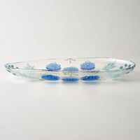 ガラス作家 沖知江子 植物紋 楕円皿 大 青 ¥9,900 大人の焼き物