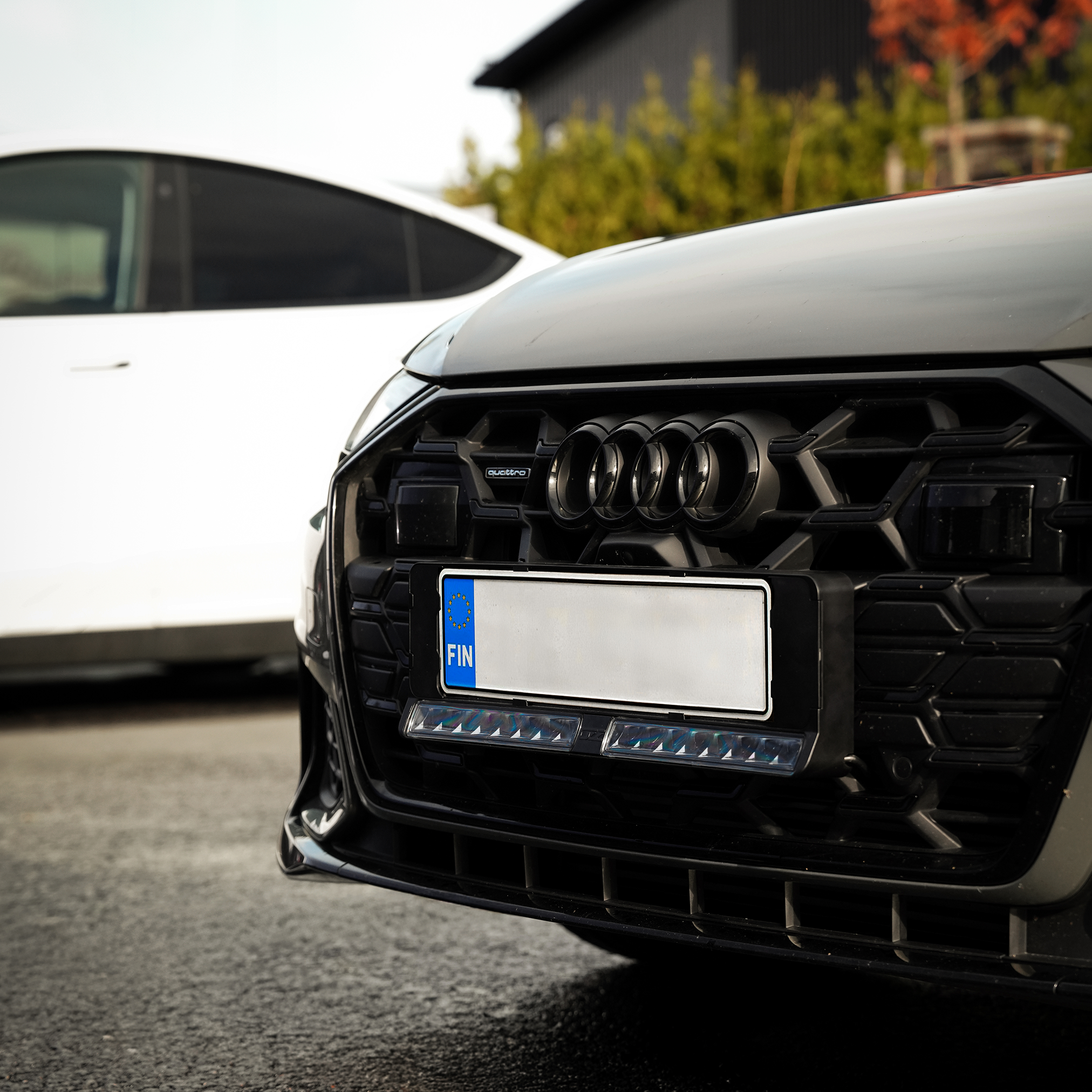 OZZ DLP1 | Black Two-Piece Led Light Bar License Plate | OZZ