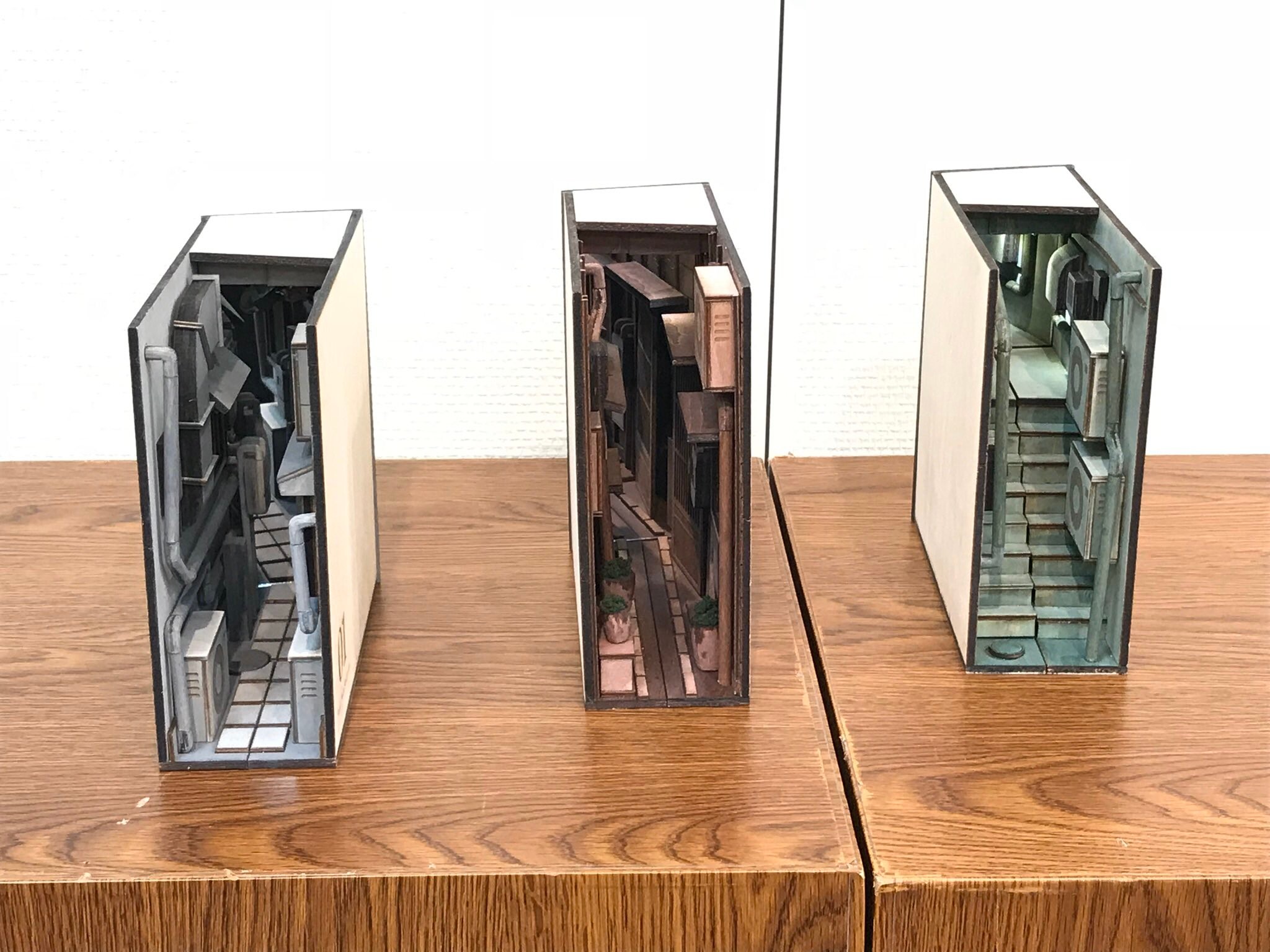 booksheif 路地裏 ブックシェルフ ブックスタンド monde booksheif