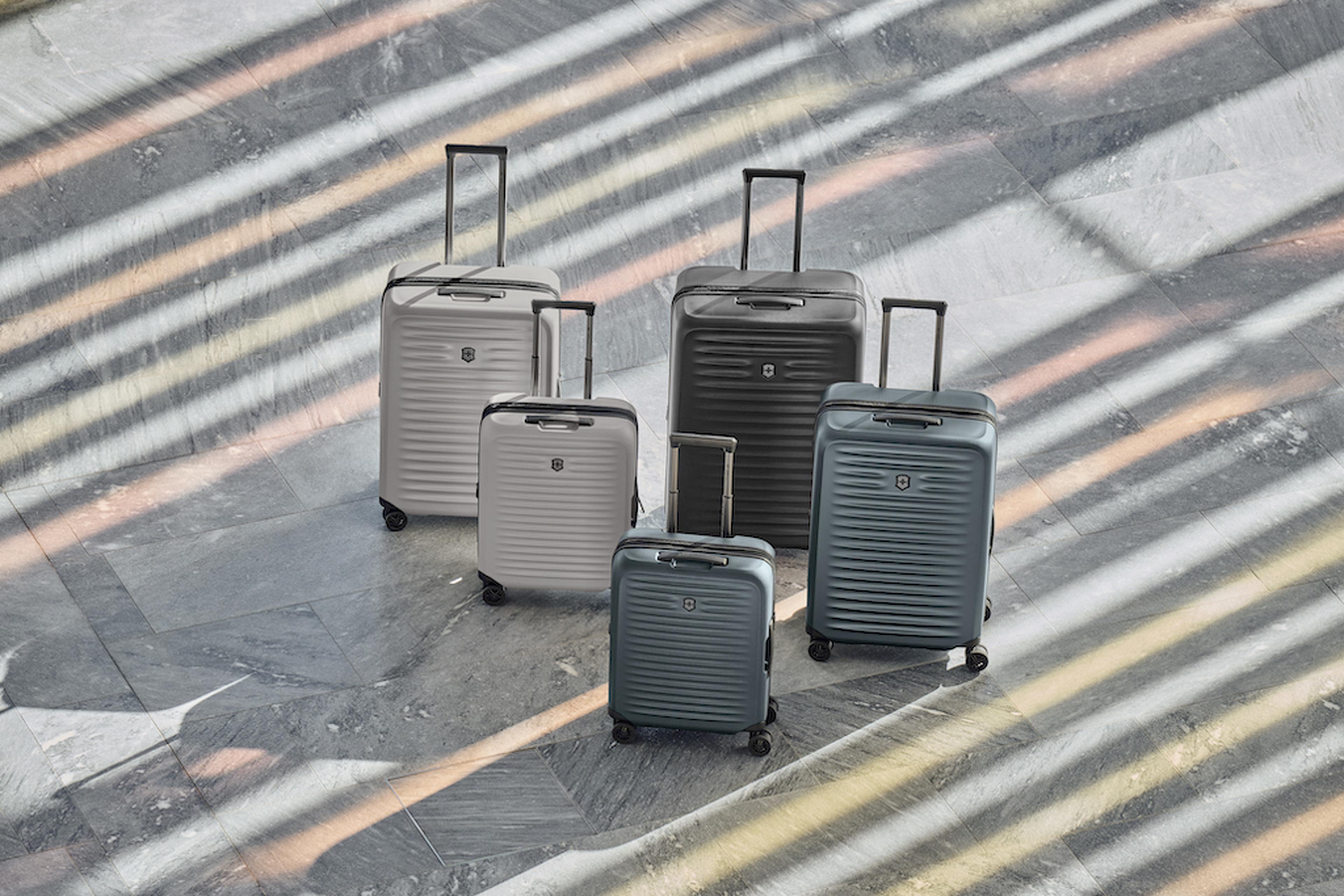 ビクトリノックスのスーツケース・バッグ5選！社員一押しの旅行・出張