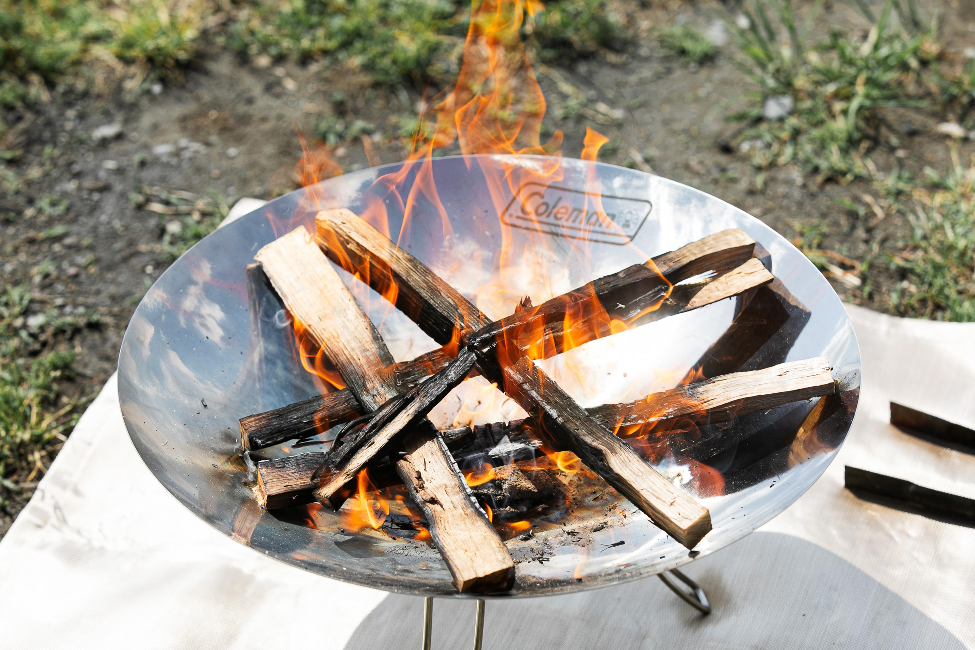 Coleman ファイヤープレイステーブル 限定色ゴールド 囲炉裏テーブル