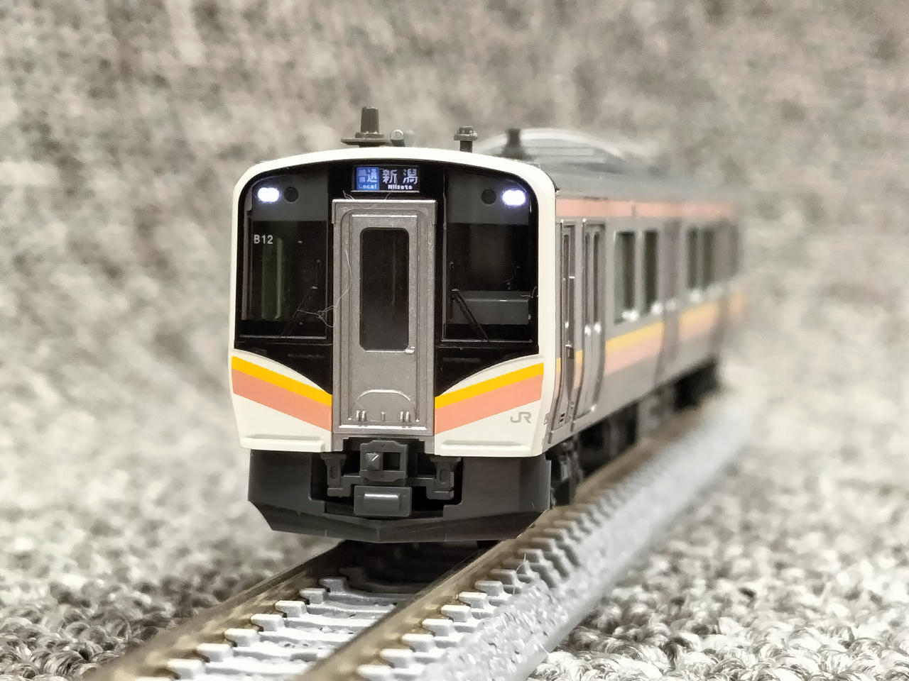 KATO E129系 Nゲージ 鉄道模型 10-1735 E129系 | KATO(カトー) 10-1735