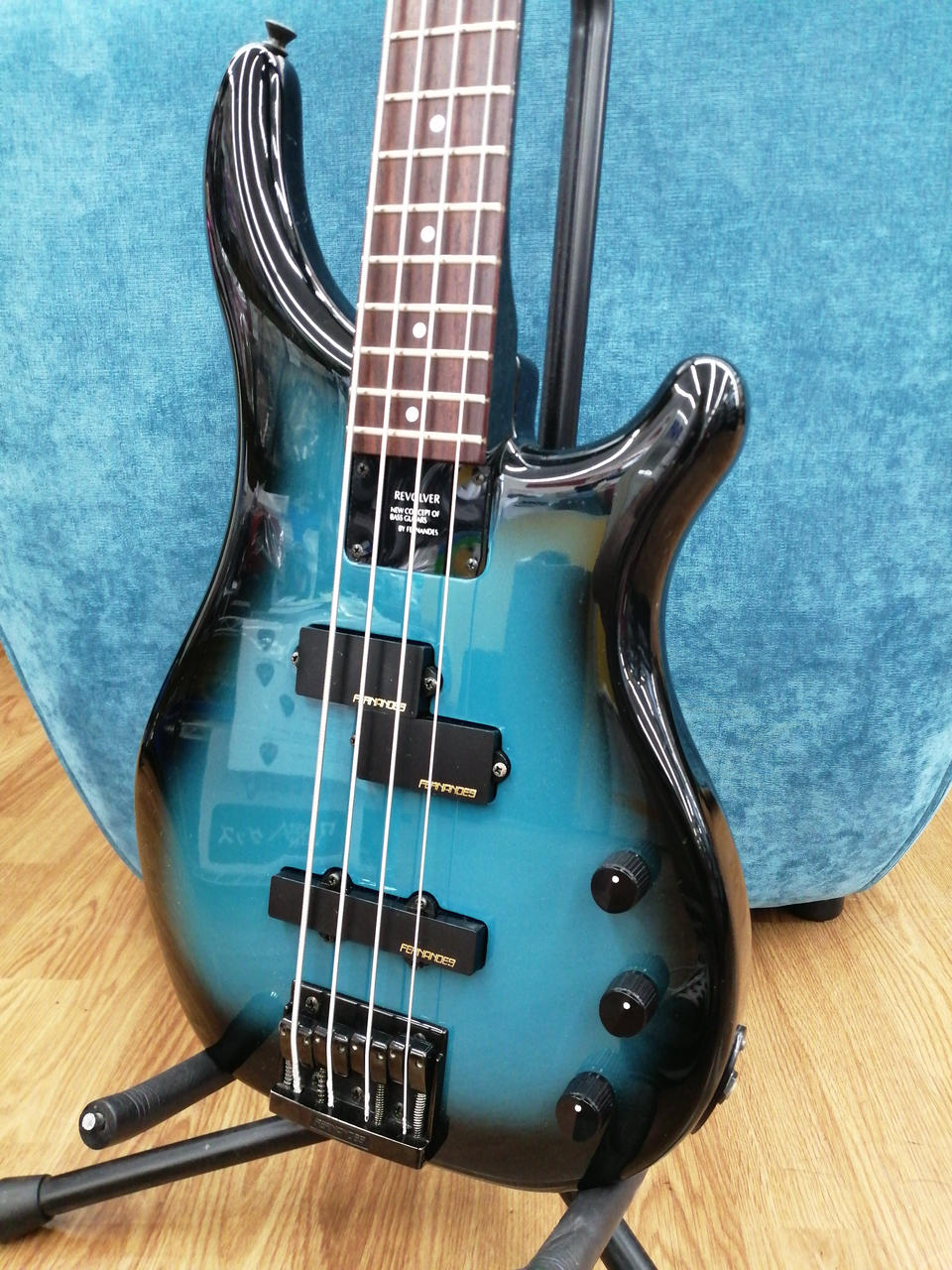 Fernandes フェルナンデス REVOLVER リボルバー エレキベース