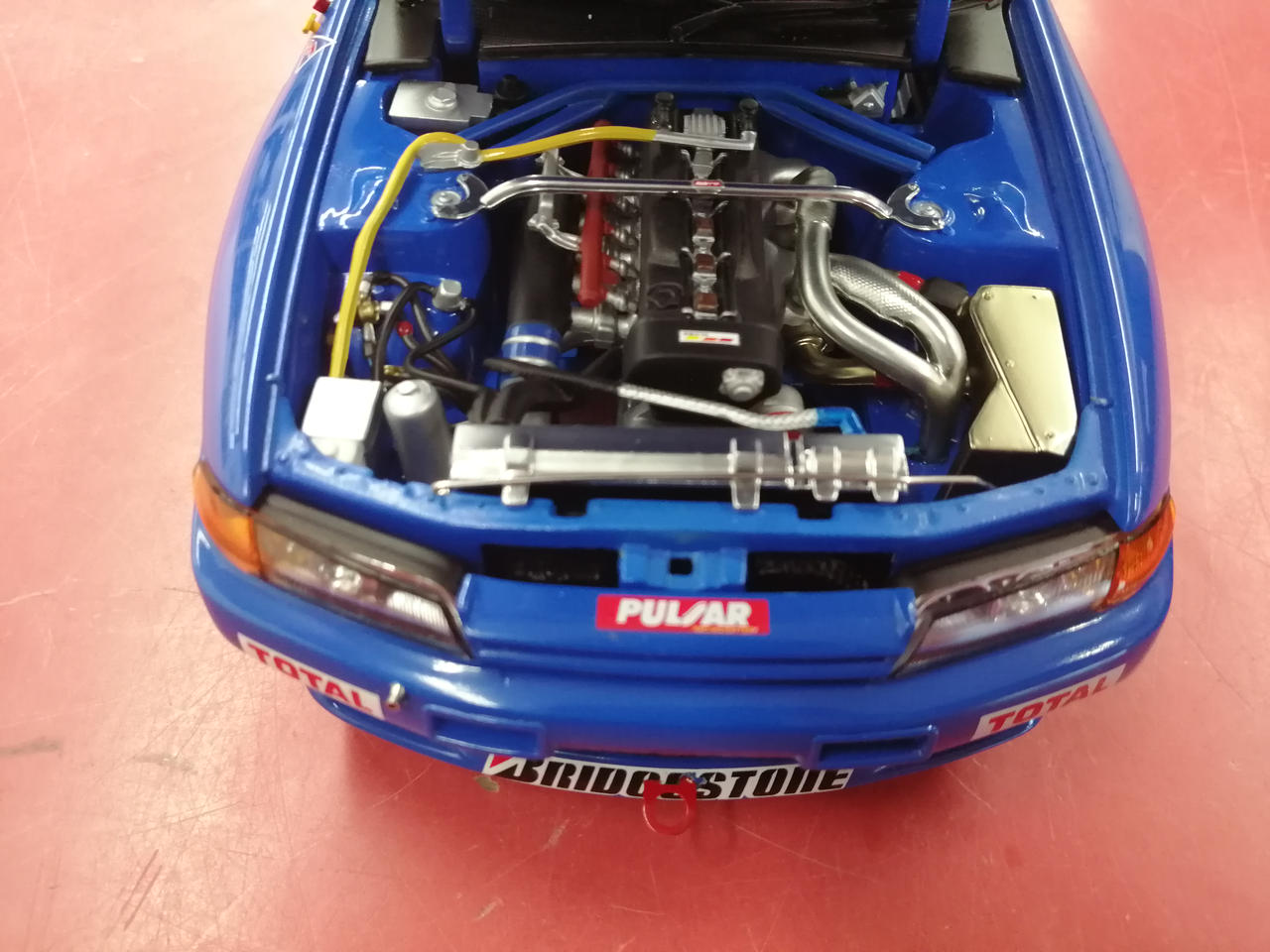 オートアート|日産スカイラインGT-R R32カルソニック1990|【ハードオフ