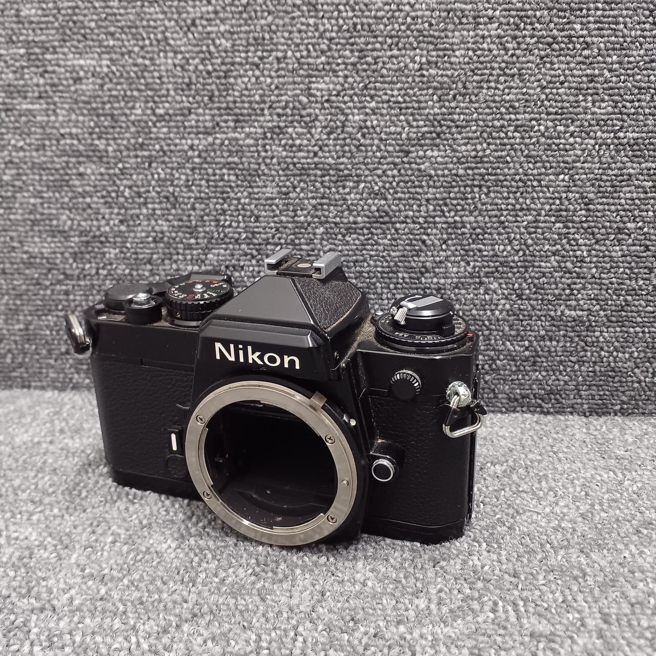 Nikon FE 一眼レフフィルムカメラ #11015 【公式通販】