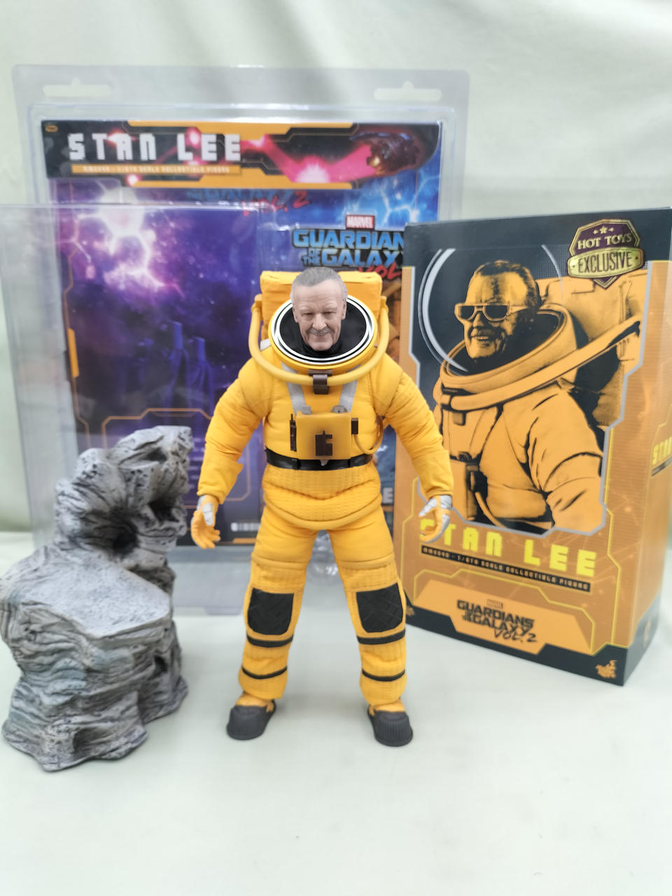 ホットトイズ Hot Toys スタン・リー 1/6スケール フィギュア 未開封