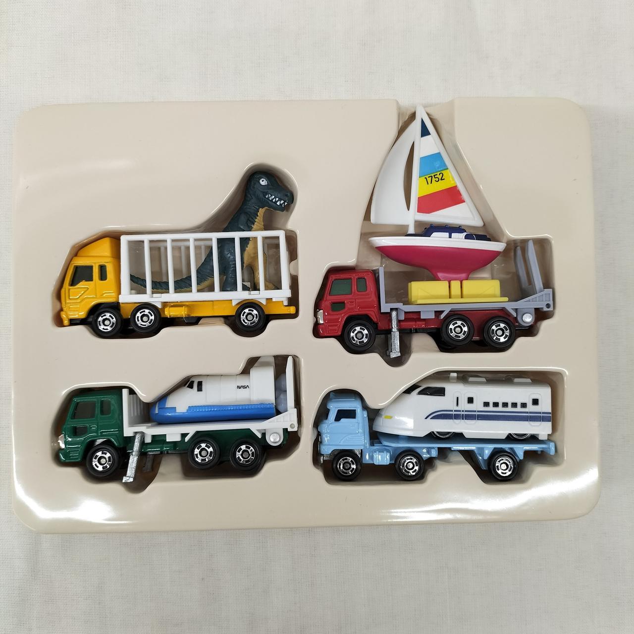 トミー|トミカ25周年限定スペシャル ゆかいなトレーラーセット