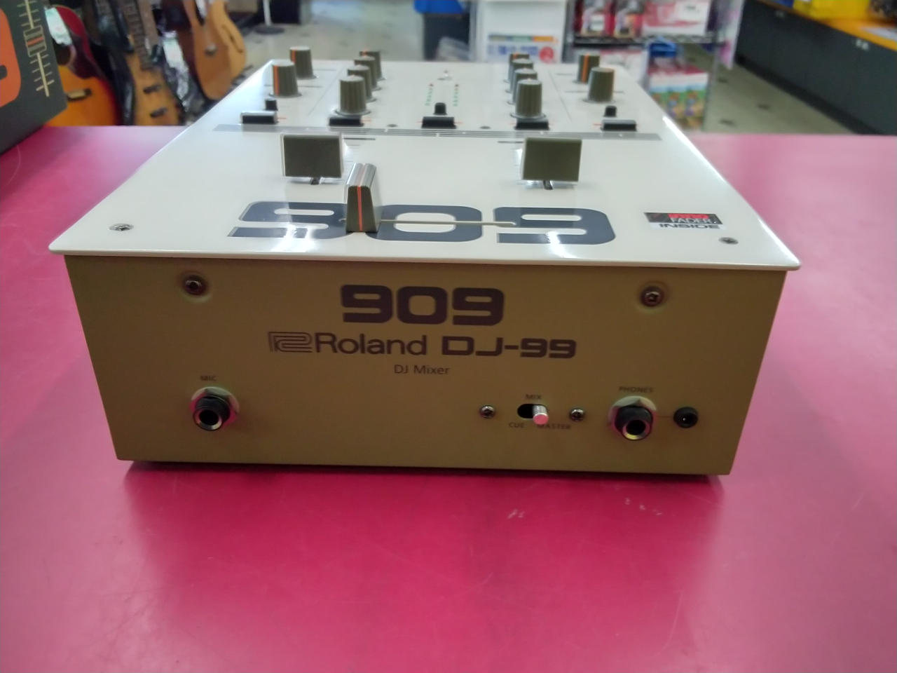 Roland DJミキサー DJ-99 世界3000台限定生産モデル ジャンク品 Roland