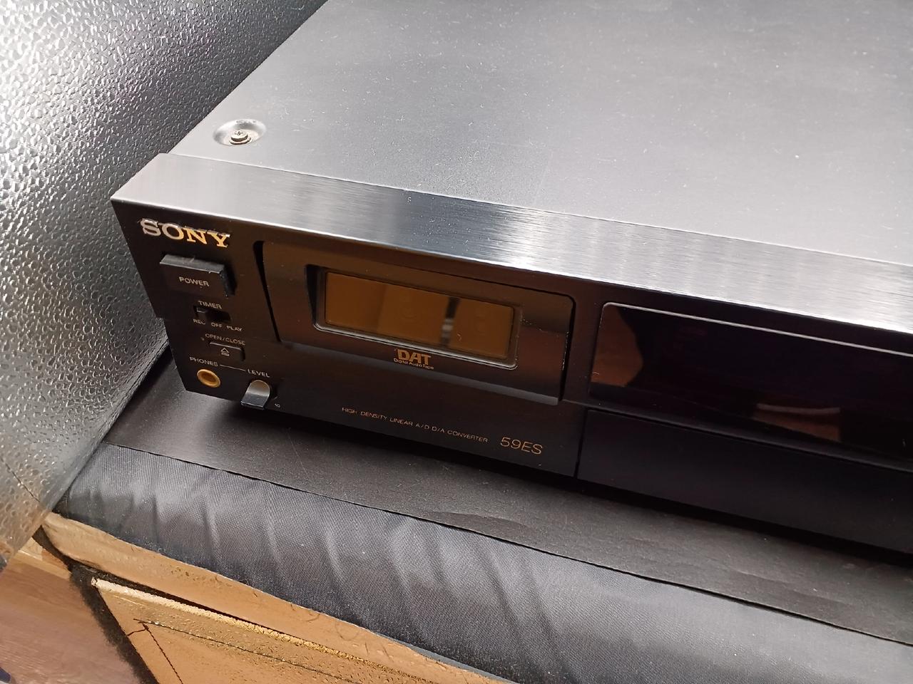 DAT SONY デジタルオーディオテープデッキ DTC-59ES ジャンク