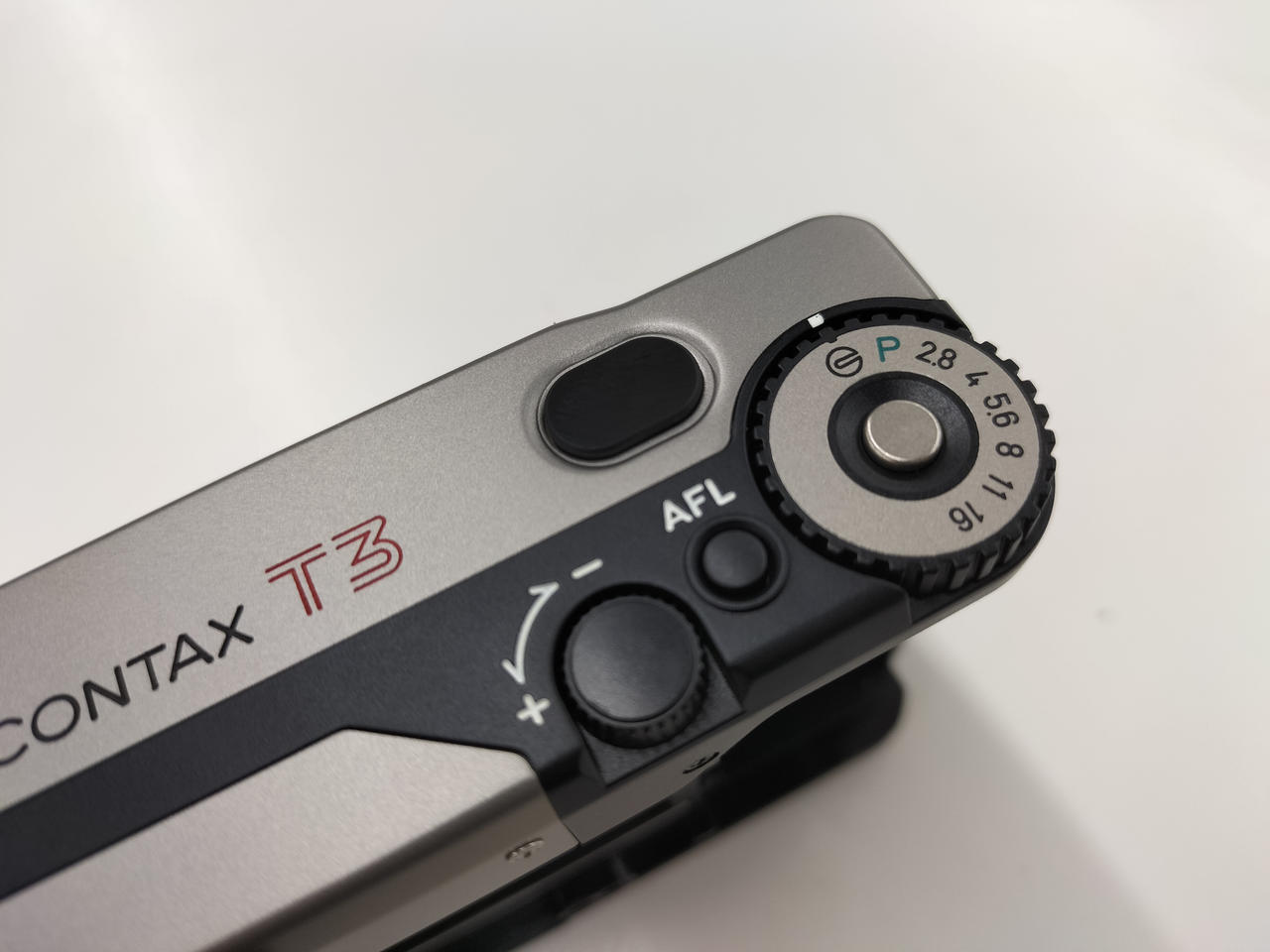 CONTAX T3 前期 コンパクトフィルムカメラ セミハードケース付き