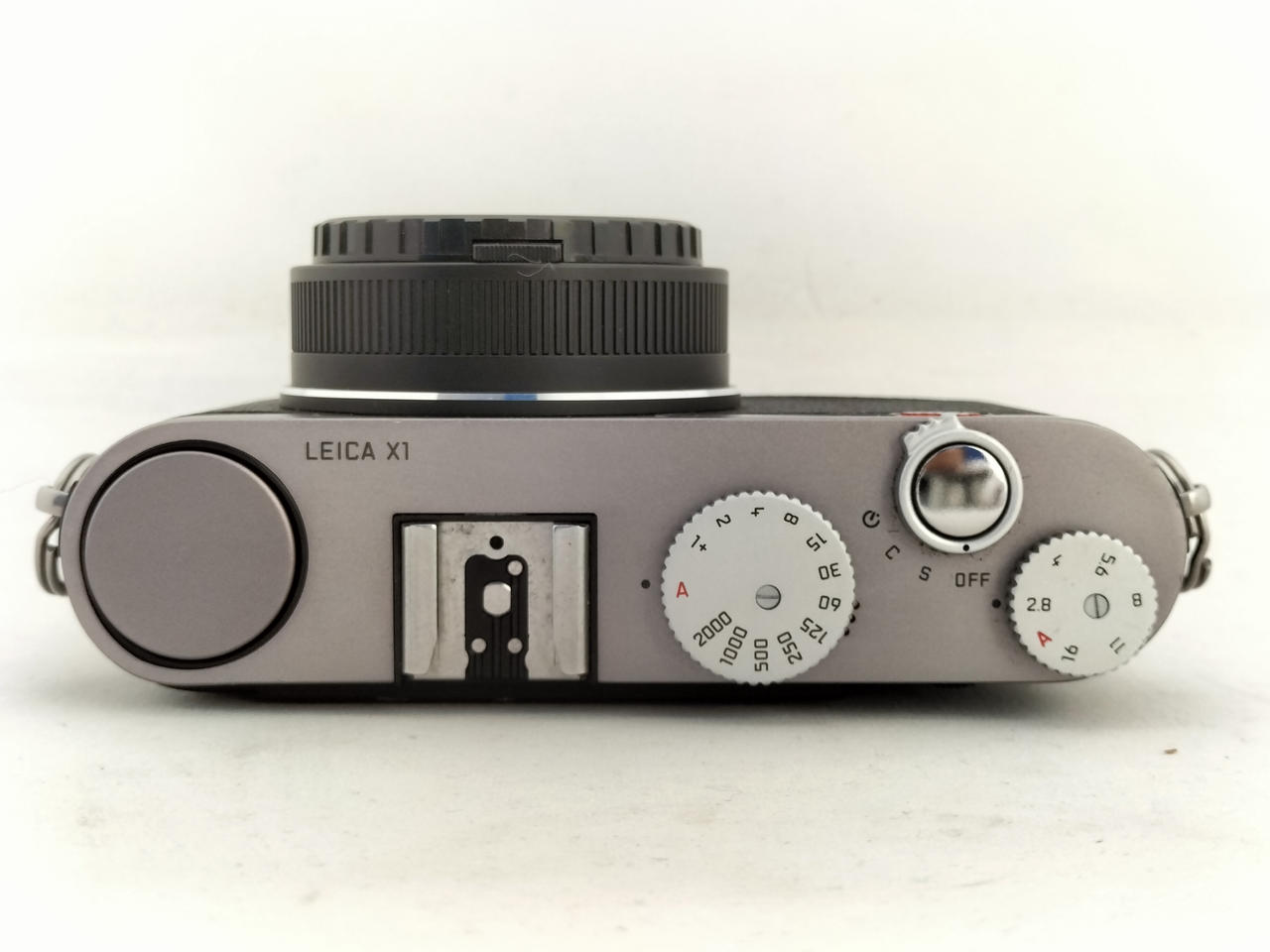 憧れのライカでモノクロ写真が撮りたい！ Leica X1レビュー | ニーゴ