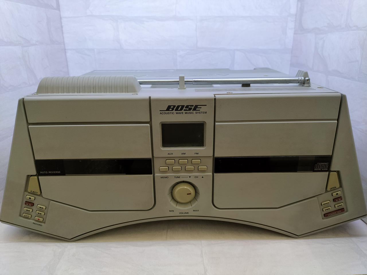 昭和の衝撃 ラジカセ BOSE AW-1 ほぼ完璧メンテ2年保証付 ・6251 昭和