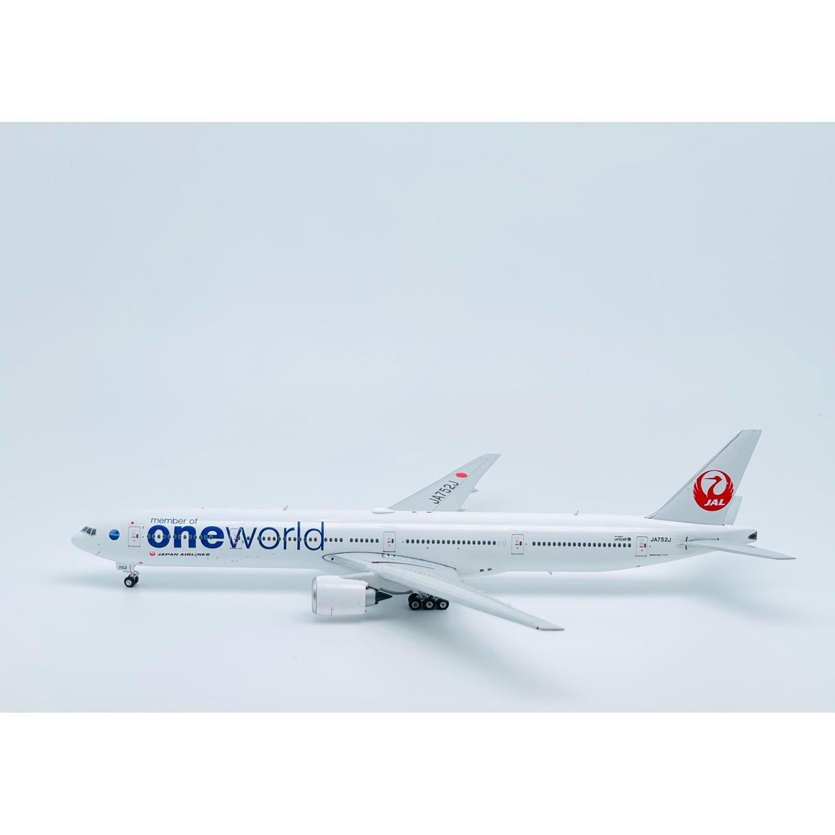 JAL 777-300ER ワンワールド塗装 模型 ダイキャスト 1/200