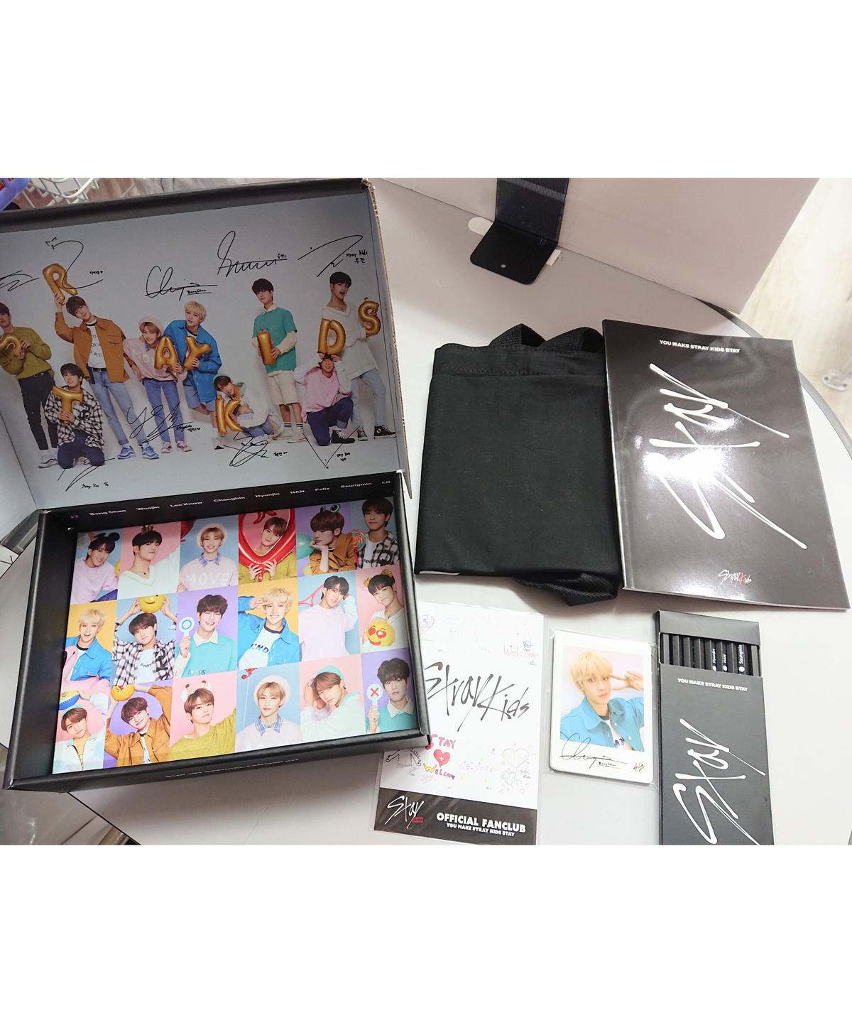 美品】本国ファンクラブ STAY2期キット STAY2期 キット Stray Kids