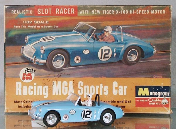 Monogram 1/32 Racing MGA Sports Car