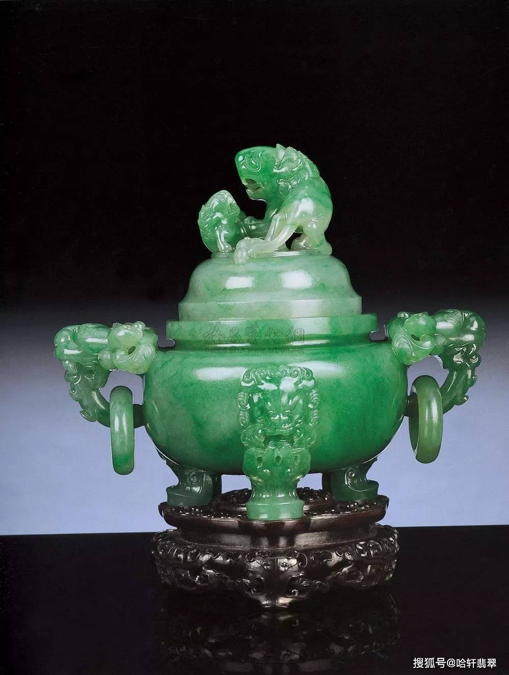 中国古玩 香炉 玉石製 砡製 翡翠 極上彫 彫刻 天球 唐木台付き 962g