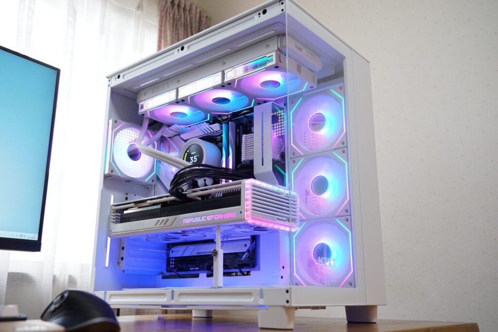 ゲーミングPC組み立て代行】うっとりする白色、Core i9 13900K