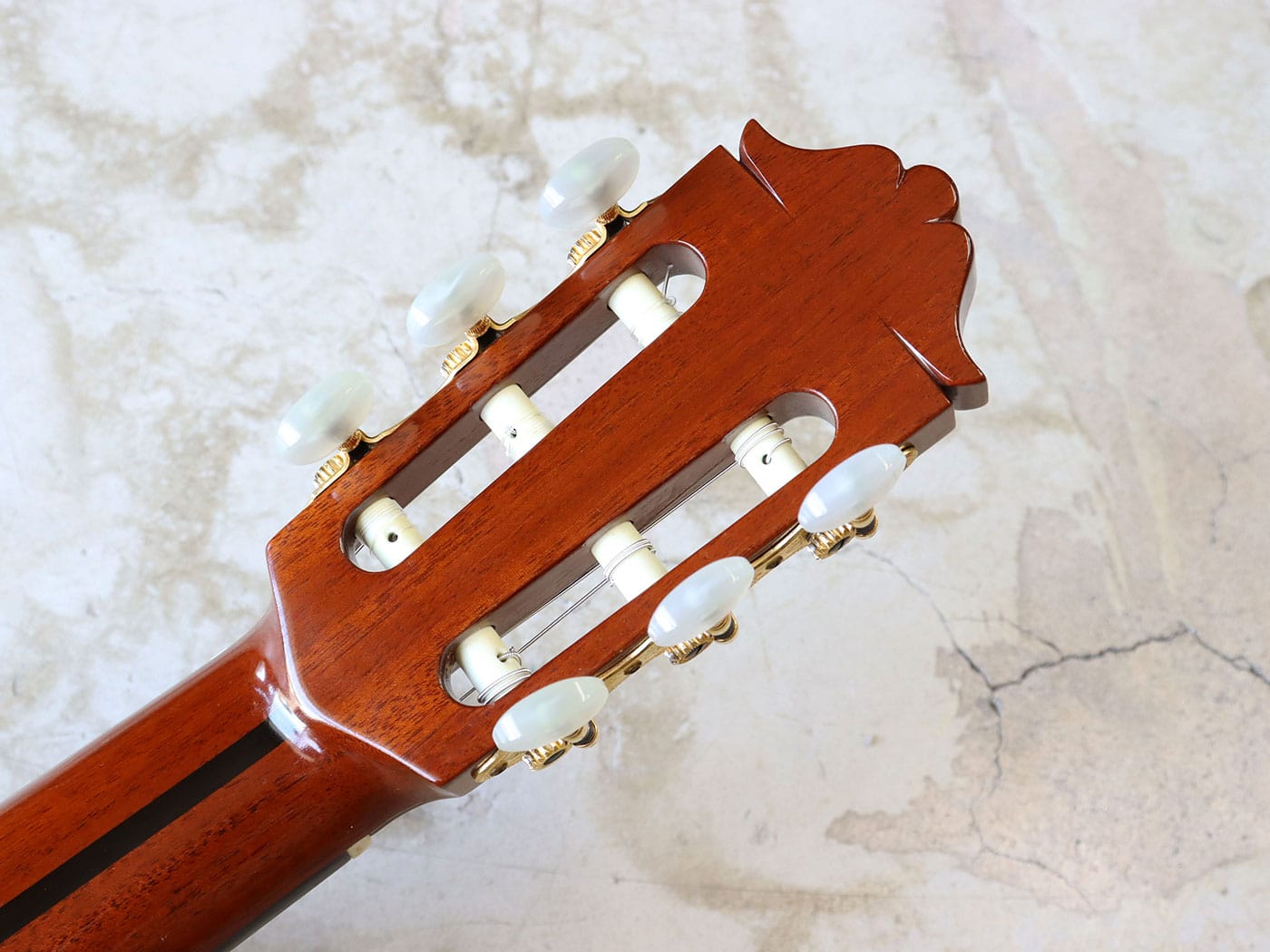 TOSHIHIKO NAKADE (トシヒコ ナカデ) クラシックギター 1000A 中古