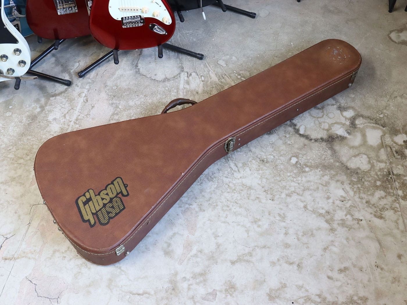 中古】Gibson Flying V 用ハードケース - 神奈川県の中古楽器店