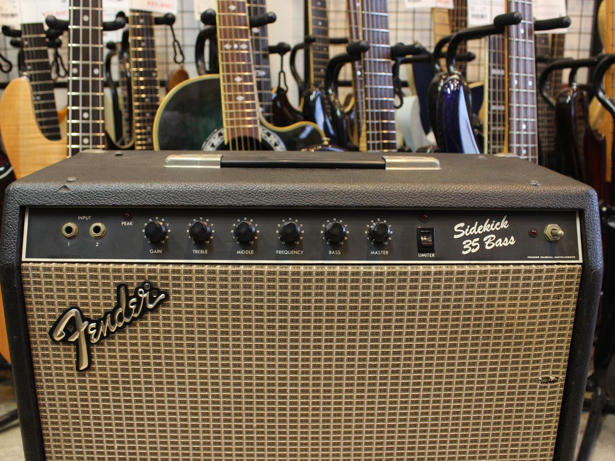 ベースアンプ Fender Japan SIDEKICK BASS30 Fender Japan SIDEKICK
