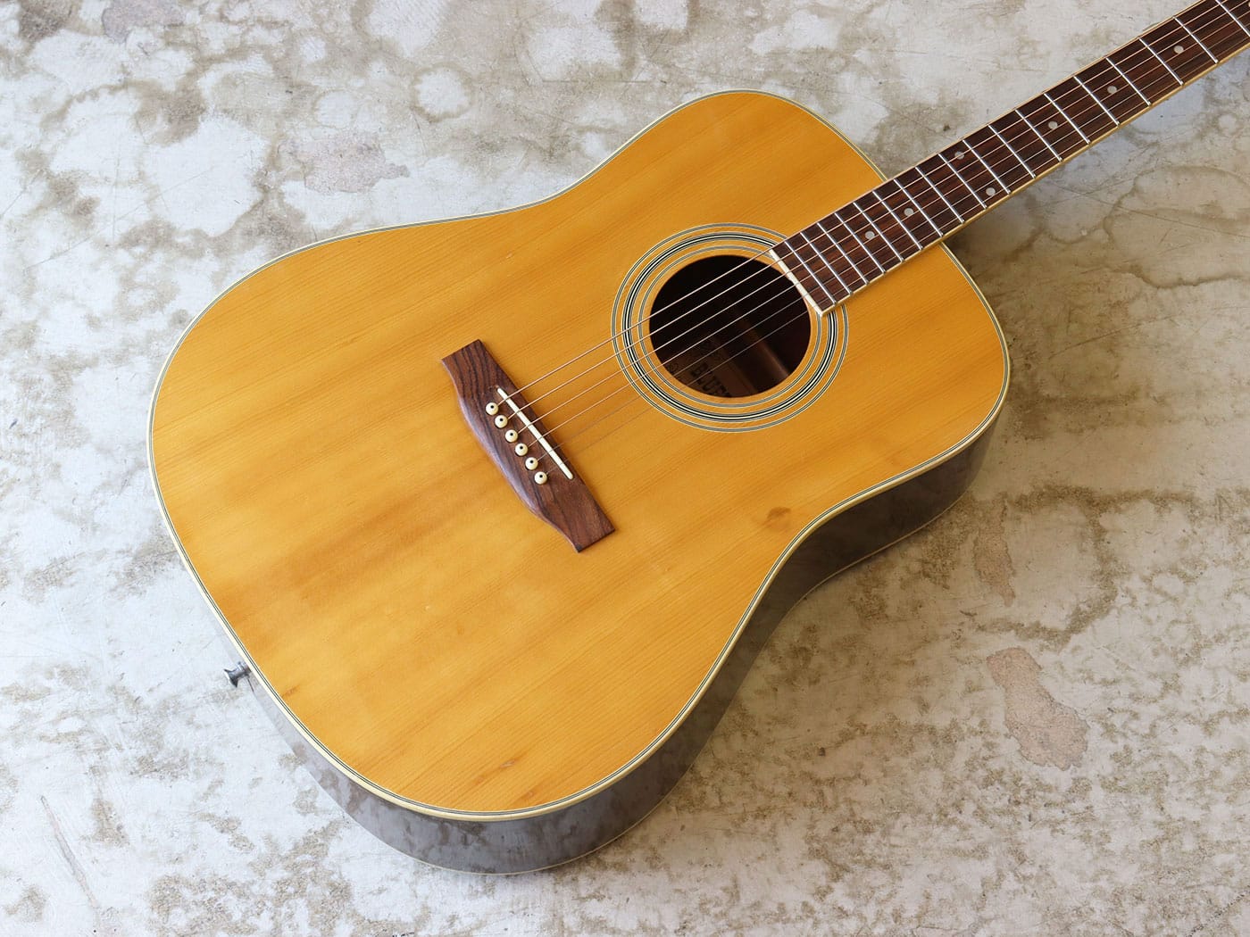 Blue Ridge ブルーブリッジ アコースティックギター ギターケース付き