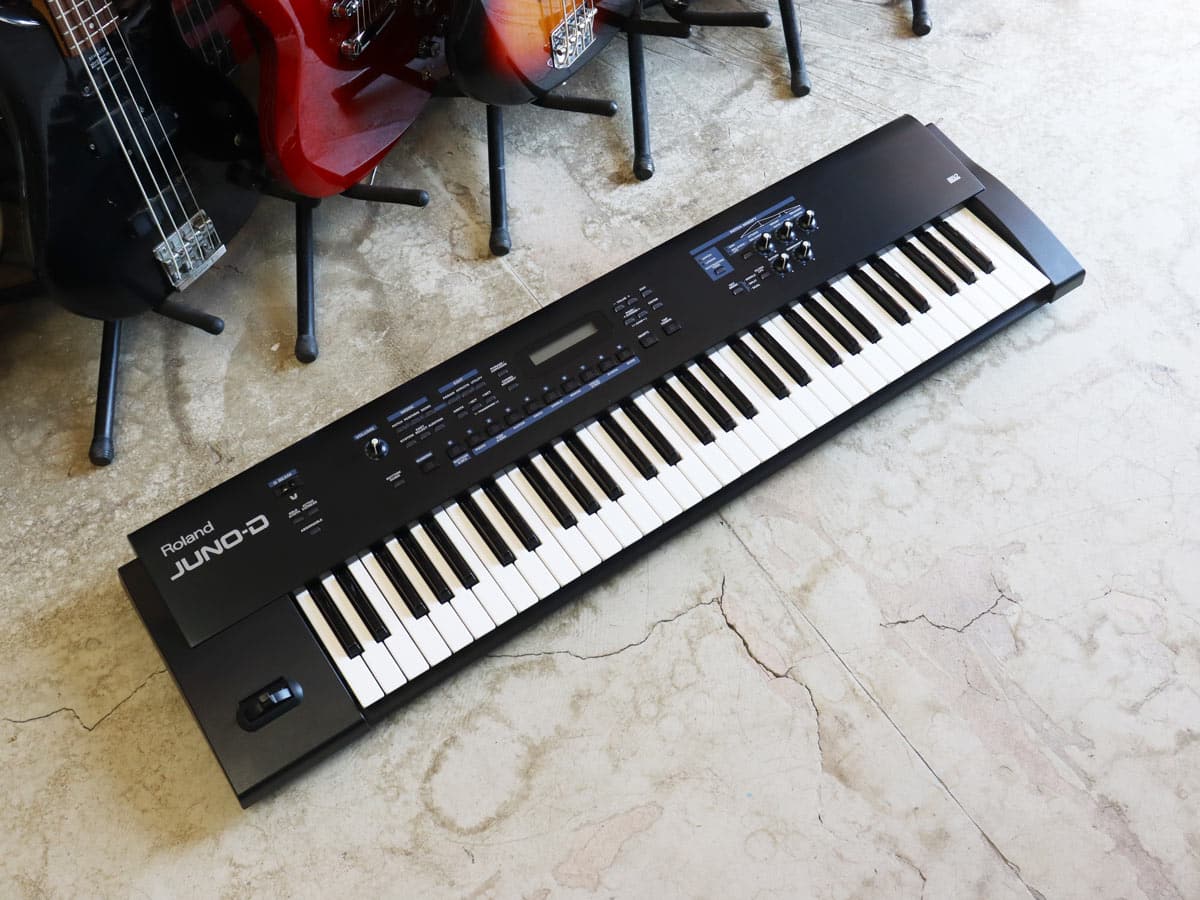 中古 Roland JUNO-D シンセサイザー 61鍵 66音色 オーディオ 音響機材