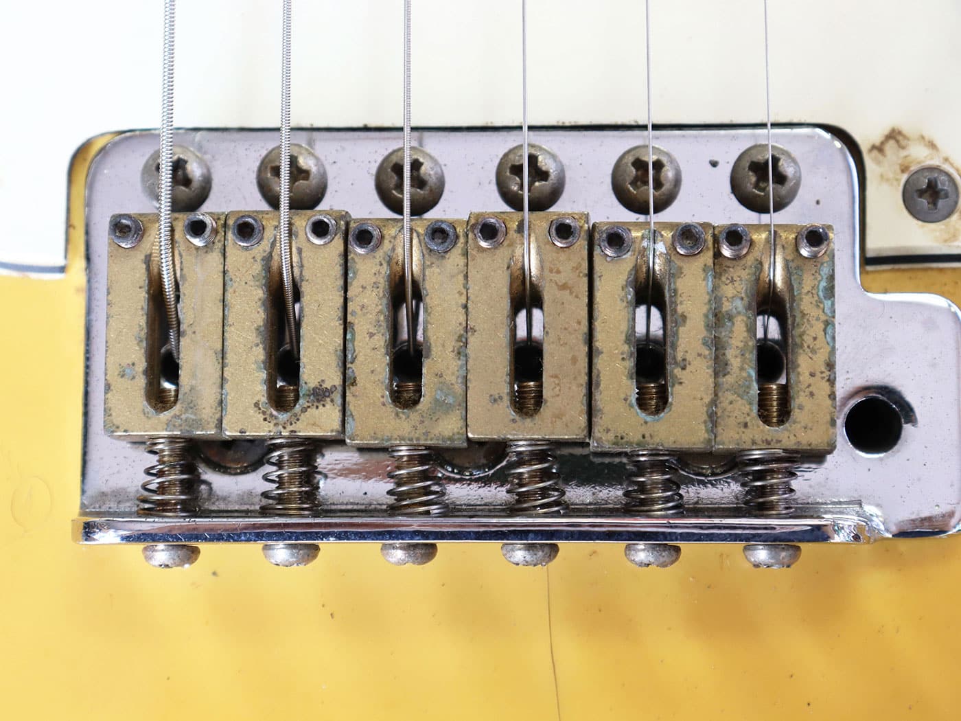 中古】Fernandes The REVIVAL RST-50 Lace Sensor 3基搭載 エレキ