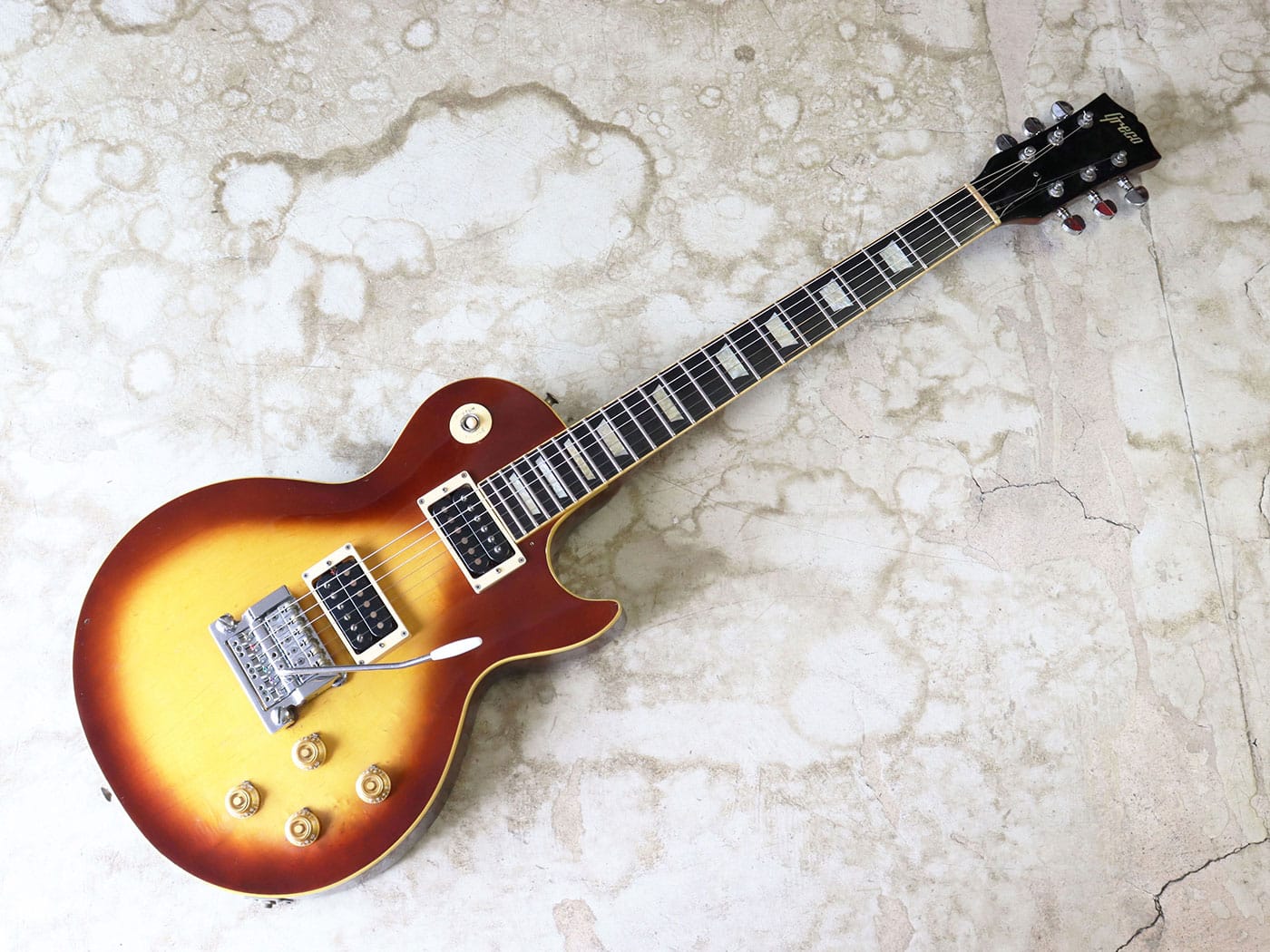 いい音 美品Greco 77's EG-700 レスポール スタンダードタイプ いい音