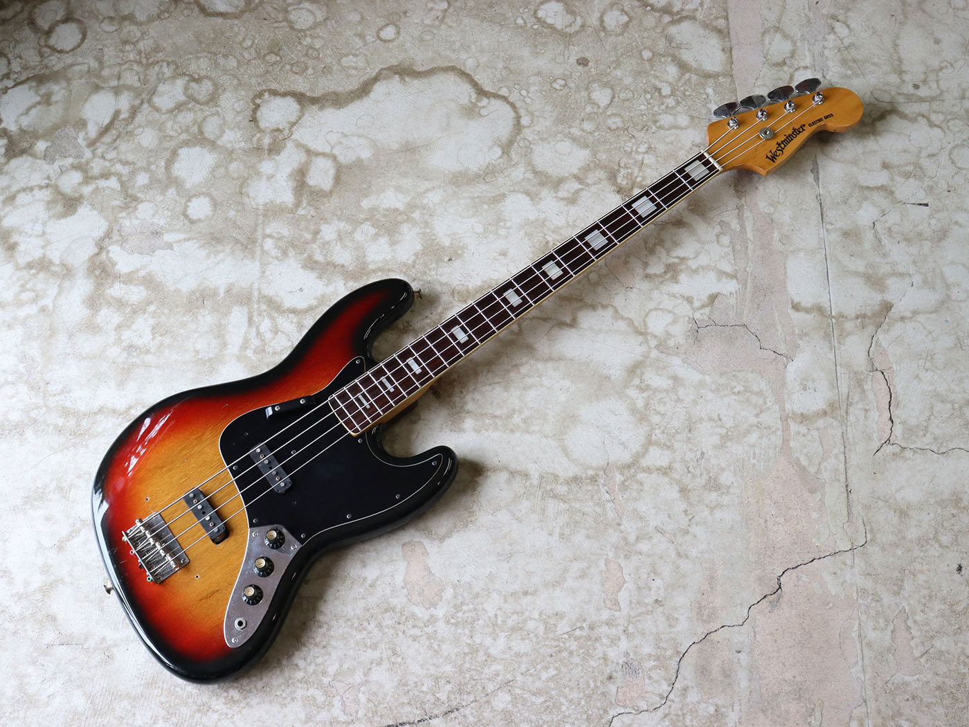 YAMAHA SR400 ストラトキャスター ジャパンビンテージ サンバースト