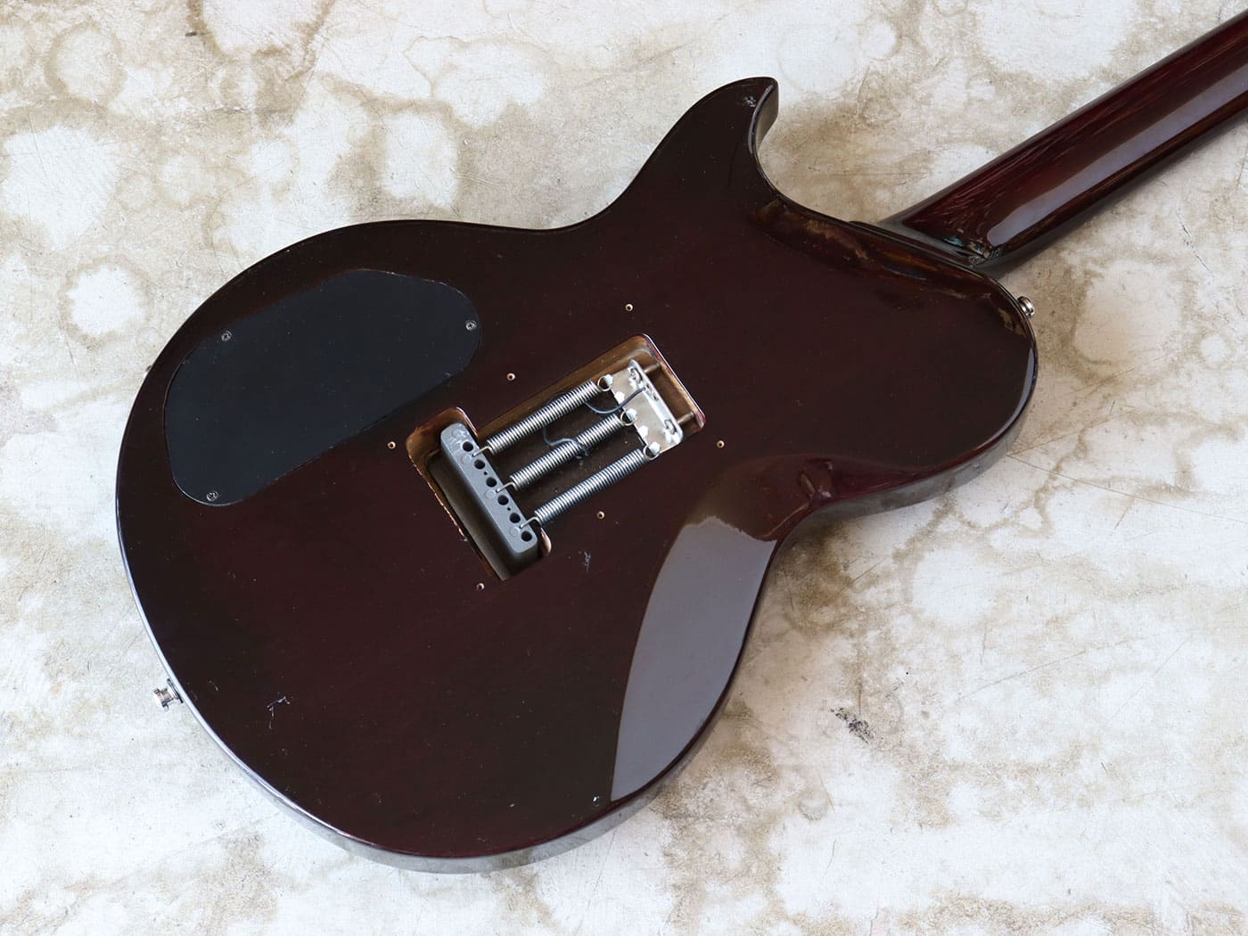 中古】ARIA ProII PEシリーズ Duncan Design搭載 レッドバースト