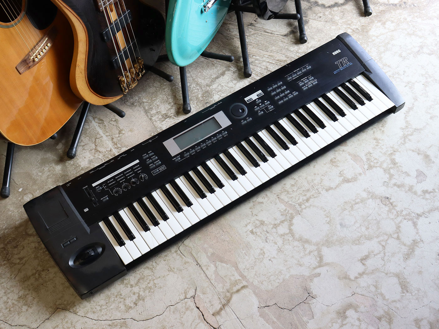 KORG TR61シンセサイザー ワークステーション 61鍵盤 10403】 KORG